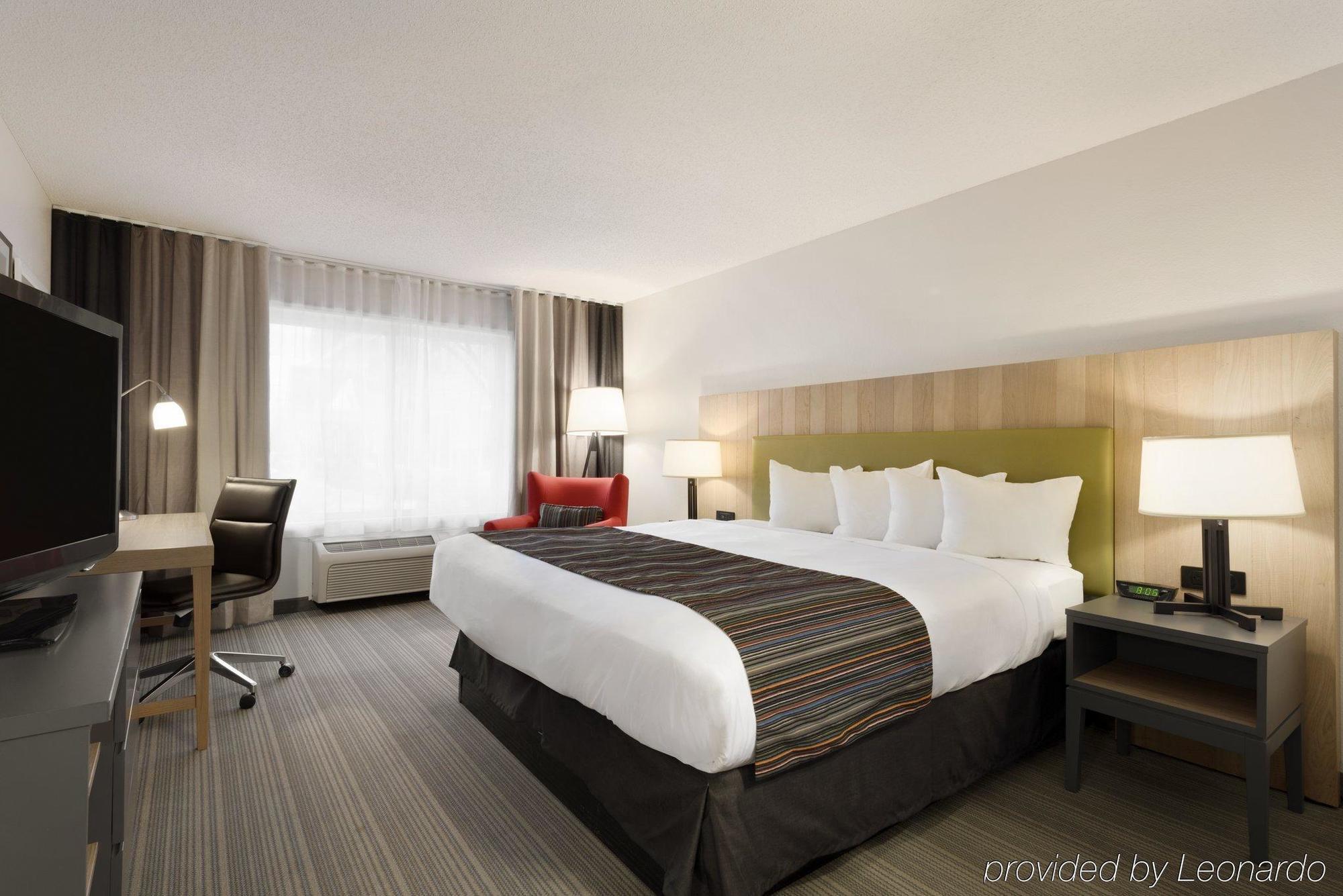 Country Inn & Suites By Radisson, Chippewa Falls, Wi Esterno foto