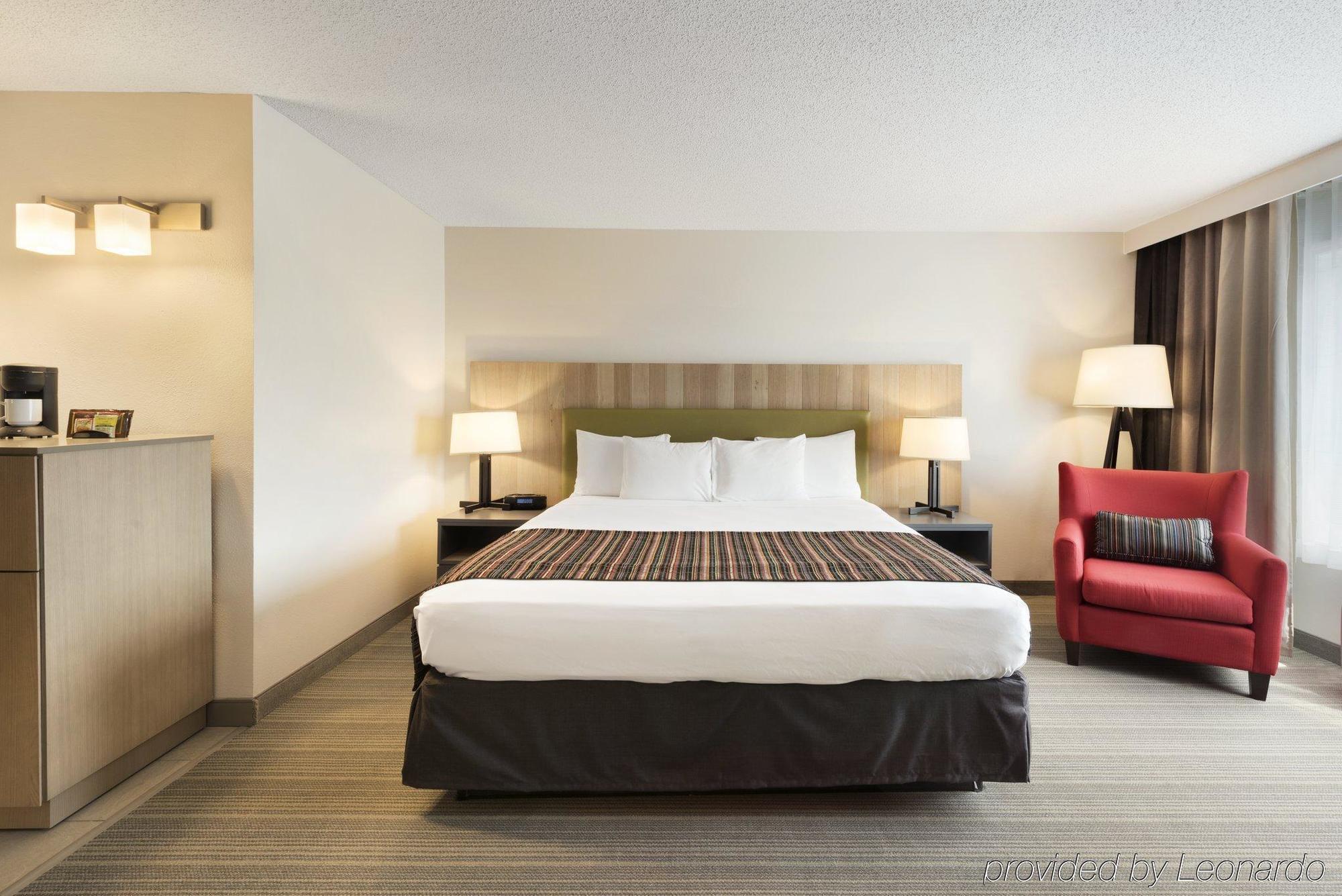 Country Inn & Suites By Radisson, Chippewa Falls, Wi Esterno foto